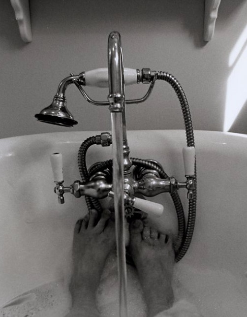 [bathtub097.jpg]