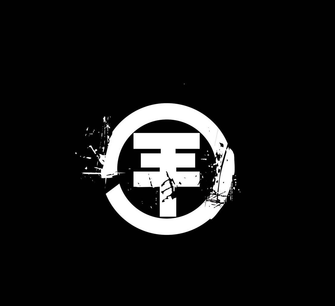 [Tokio_Hotel,_Band_Logo.jpg]
