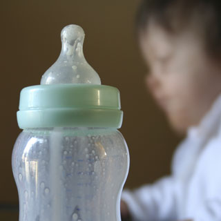 [baby+bottle.jpg]