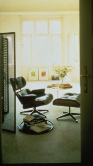 [Eames+Longe+Chair+'56.jpg]