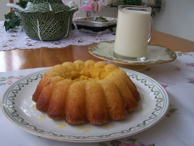 [Golden+Polenta+Cake+with+orange+syrup.jpg]
