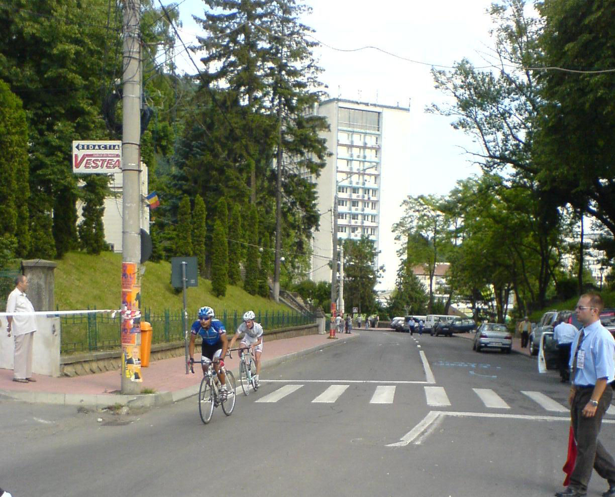 [ciclism-turul+romaniei+2008.jpg]