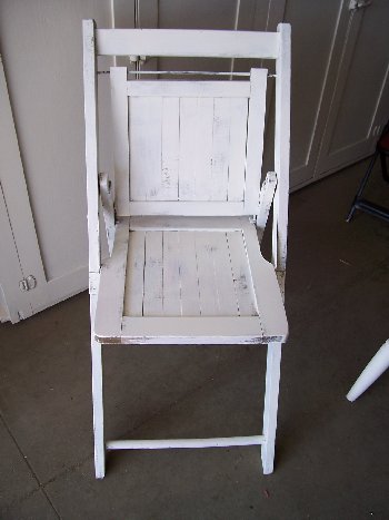 [folding+chair+aft.jpg]