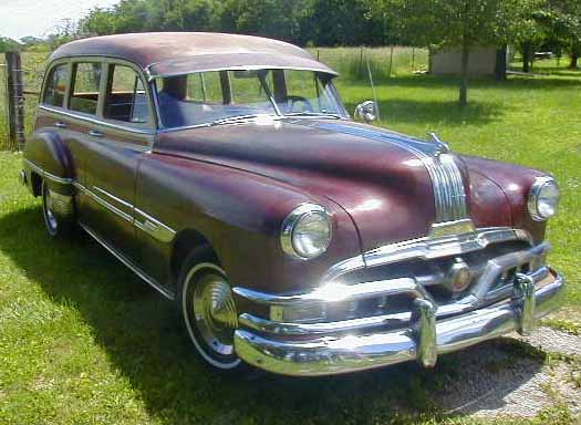 [1952+Pontiac+Starcief+dlx+Station+Wagon+front+view.jpg]