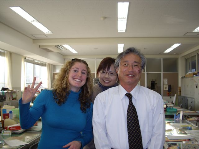 [Itohiki+last+day+-+me,+deputy+and+teacher.jpg]