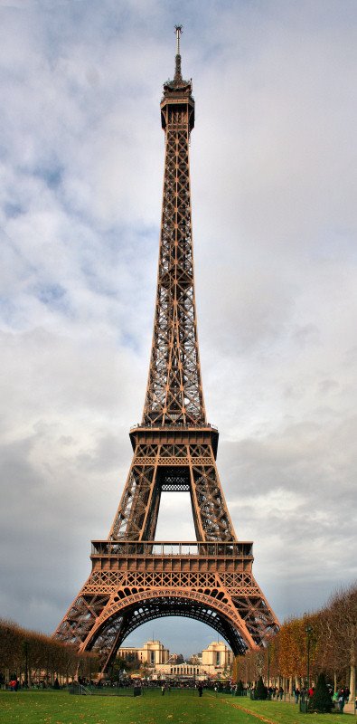 [Eiffel_Tower_.jpg]
