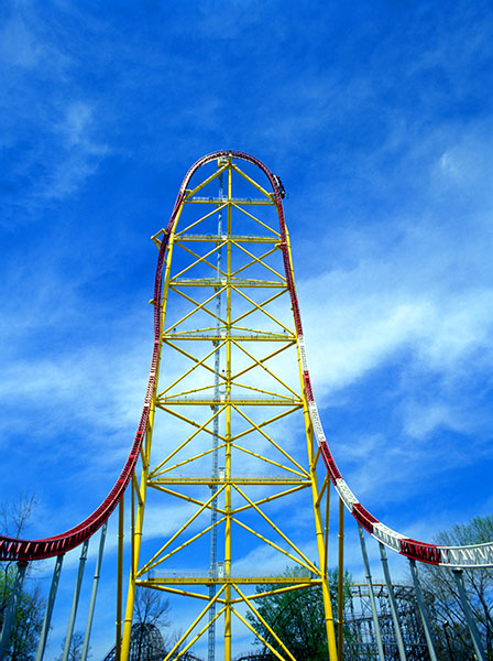 [top_thrill_dragster_02.jpg]