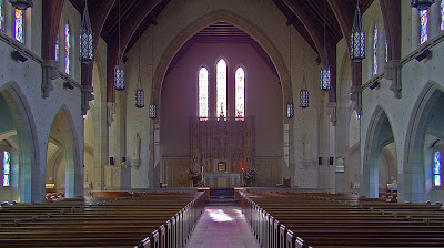 Saint Luke the Evangelist Church, in Richmond Heights, Missouri - nave