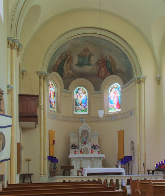 Shrine of Our Lady of Sorrows, in Starkenberg, Missouri, USA - nave
