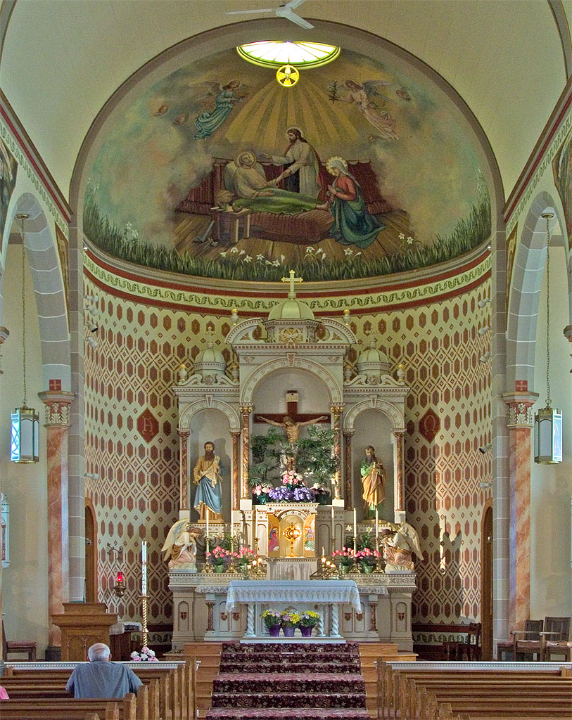 [Saint+Joseph+Roman+Catholic+Church,+in+Josephville,+Missouri,+USA+-+sanctuary.jpg]