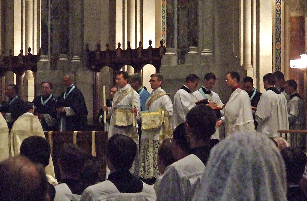 [Cathedral+Basilica+of+Saint+Louis,+in+Saint+Louis,+Missouri,+USA+-+Institute+of+Christ+the+King+Sovereign+Priest+ordinations+19.jpg]