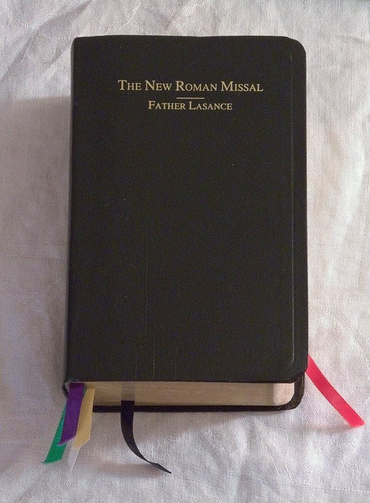 [New+Roman+Missal.jpg]