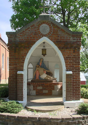 Photos of Saint John the Baptist Roman Catholic Church, in Gildehaus, Missouri, USA - Marian shrine