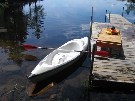 [cottage+kayak+july+4+2008.jpg]