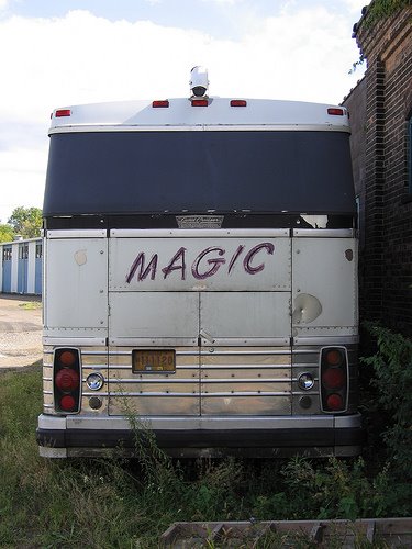 [magic+tour+bus.jpg]