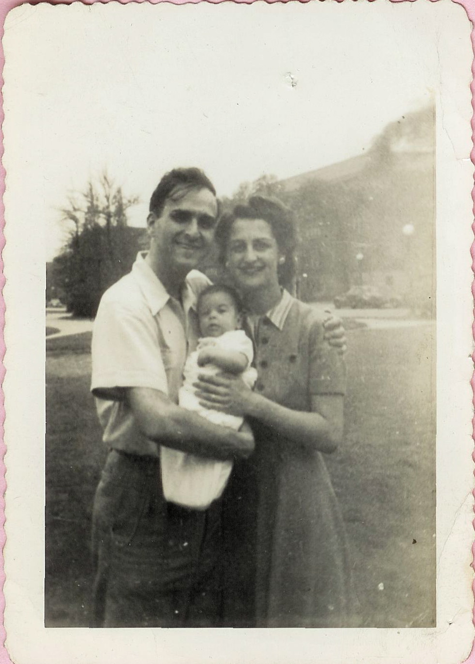 [Dad,+Mom+Chuck+1943.jpg]