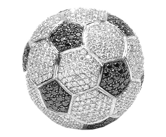[diamond+soccer_ball.jpg]