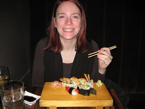 [Denise+-+sushi.jpg]