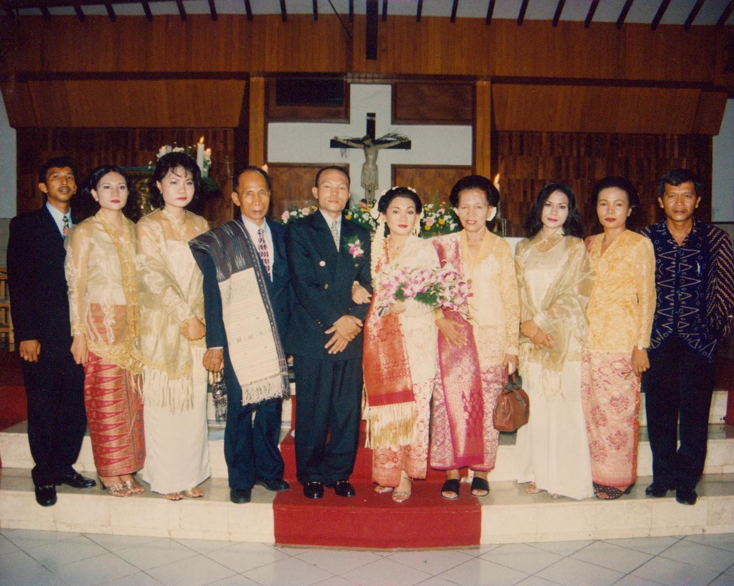 [wedding_dgn_keluarga.jpg]