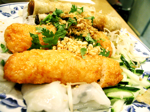 [Tay+Ho+Banh+Cuon+Shrimp+Paste+Egg+Roll.jpg]
