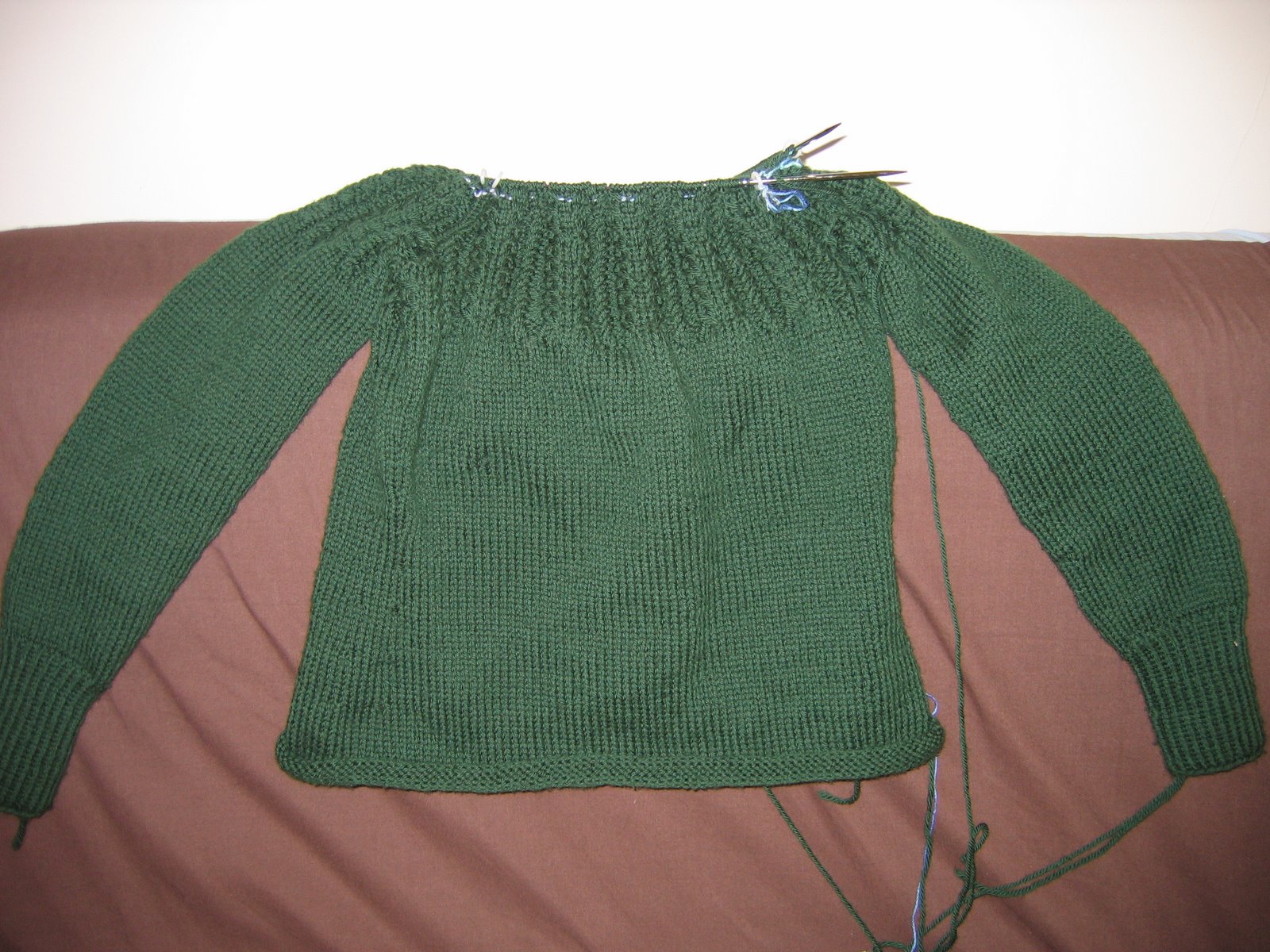 [knit0036.JPG]