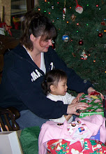 LAURYN's FIRST CHRISTMAS!