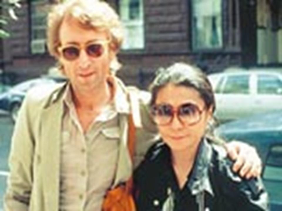 [John+Lennon+(022).JPG]