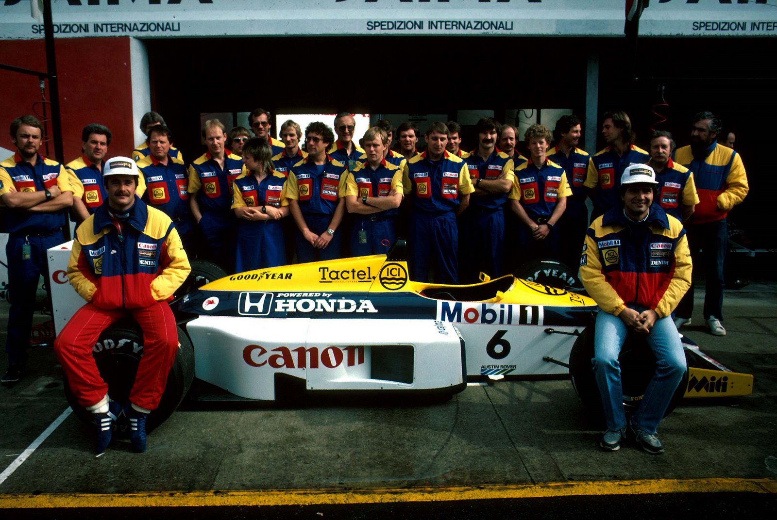 [Canon+Williams+Honda+Nigel+Mansell+and+Nelson+Piquet+1986+2.jpg]