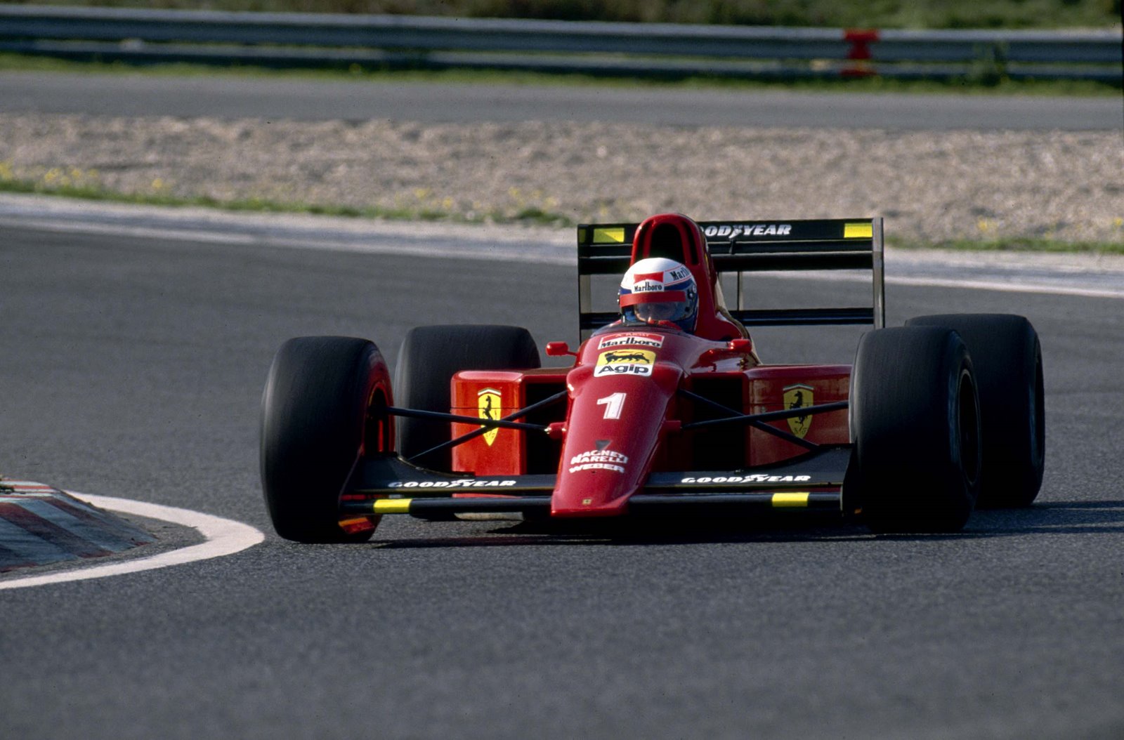 [Alain+Prost+Ferrari+1990+2.jpg]