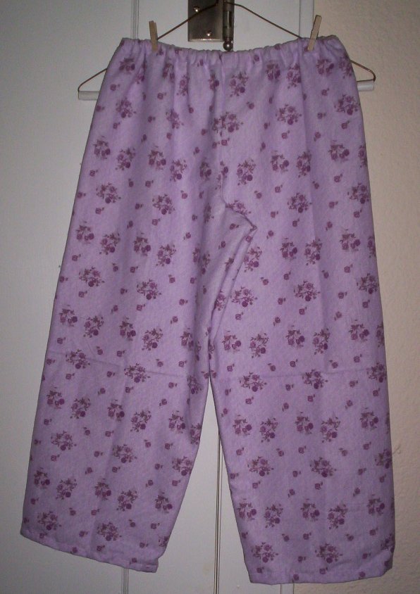 [purple+floral+sleep+pants.jpg]