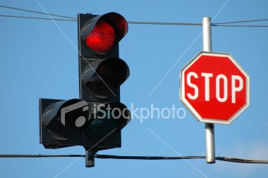 [ist2_2835262_traffic_lights_and_stop_sign.jpg]