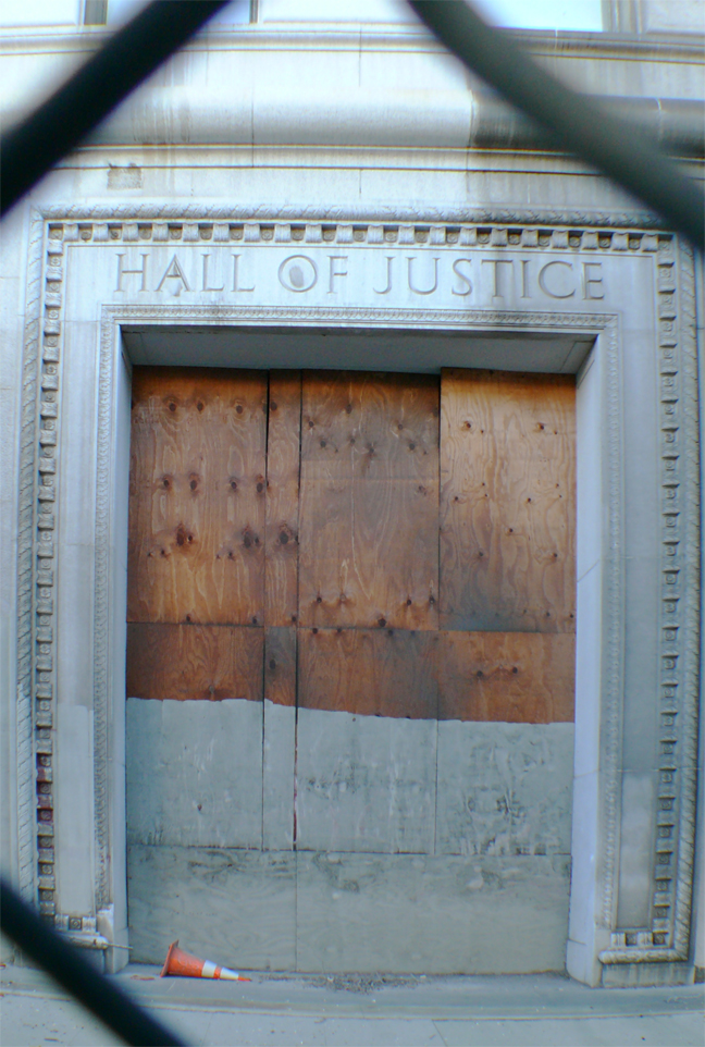 [Hall+of+Justice+small.jpg]