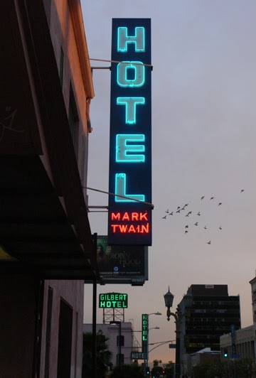 [Hotels+in+Hollywood.jpg]