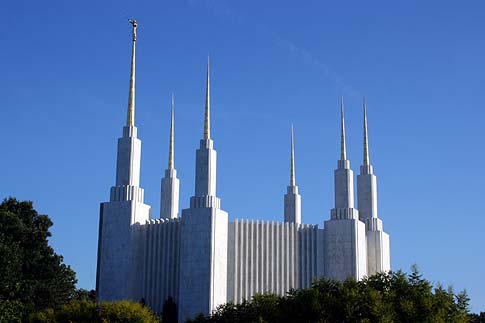 [mormon+temple.jpg]