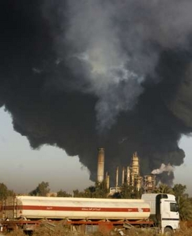 [iraq+refinery2.jpg]