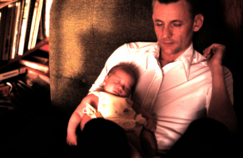 [dad+and+baby.jpg]