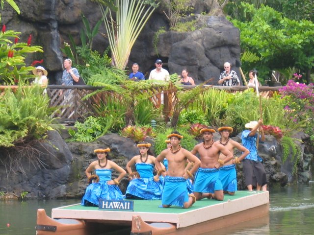 [IMG_3299.jpgPolynesian+Cultural+Center+Canoe+Pageant+Havai'i.jpg]
