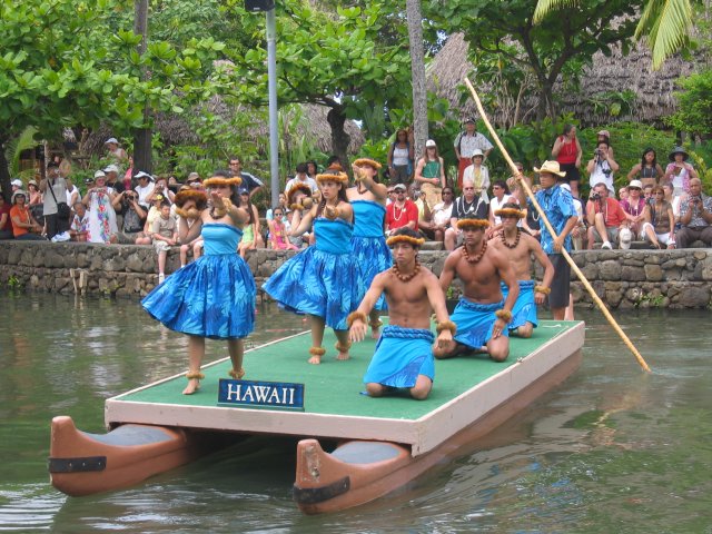 [IMG_3311.jpgPolynesian+Cultural+Center+Canoe+Pageant+Havai'i.jpg]