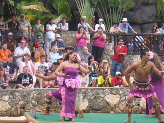 [IMG_3406.jpgPolynesian+Cultural+Center+Canoe+Pageant+Samoa.jpg]