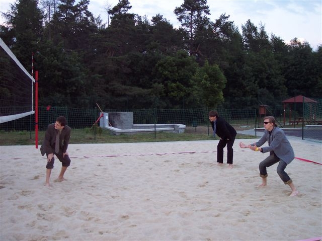 [Volleyball+in+suits.JPG]