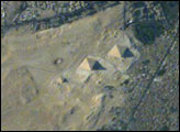 [Pyramids.Egypt.fm.Space.1.jpg]