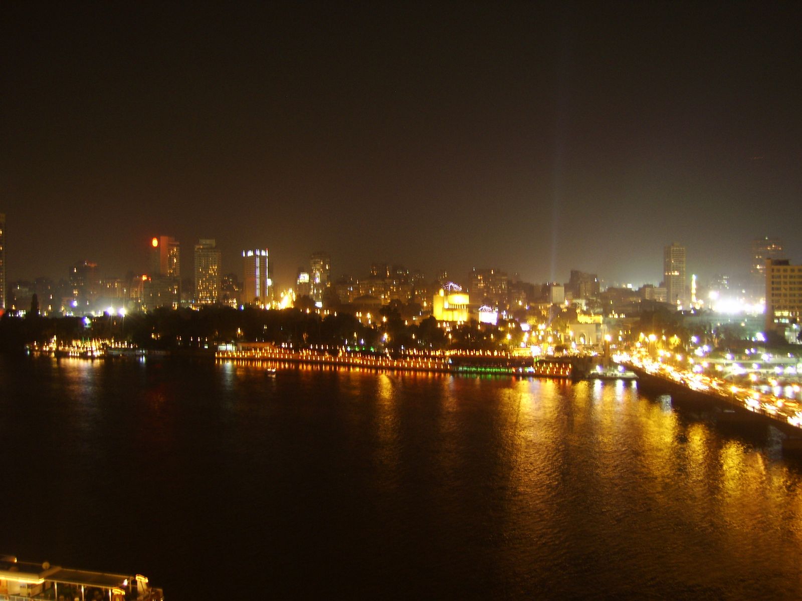 [Cairo+Skyline+from+Semiramis+Hotel+11-27-07.jpg]
