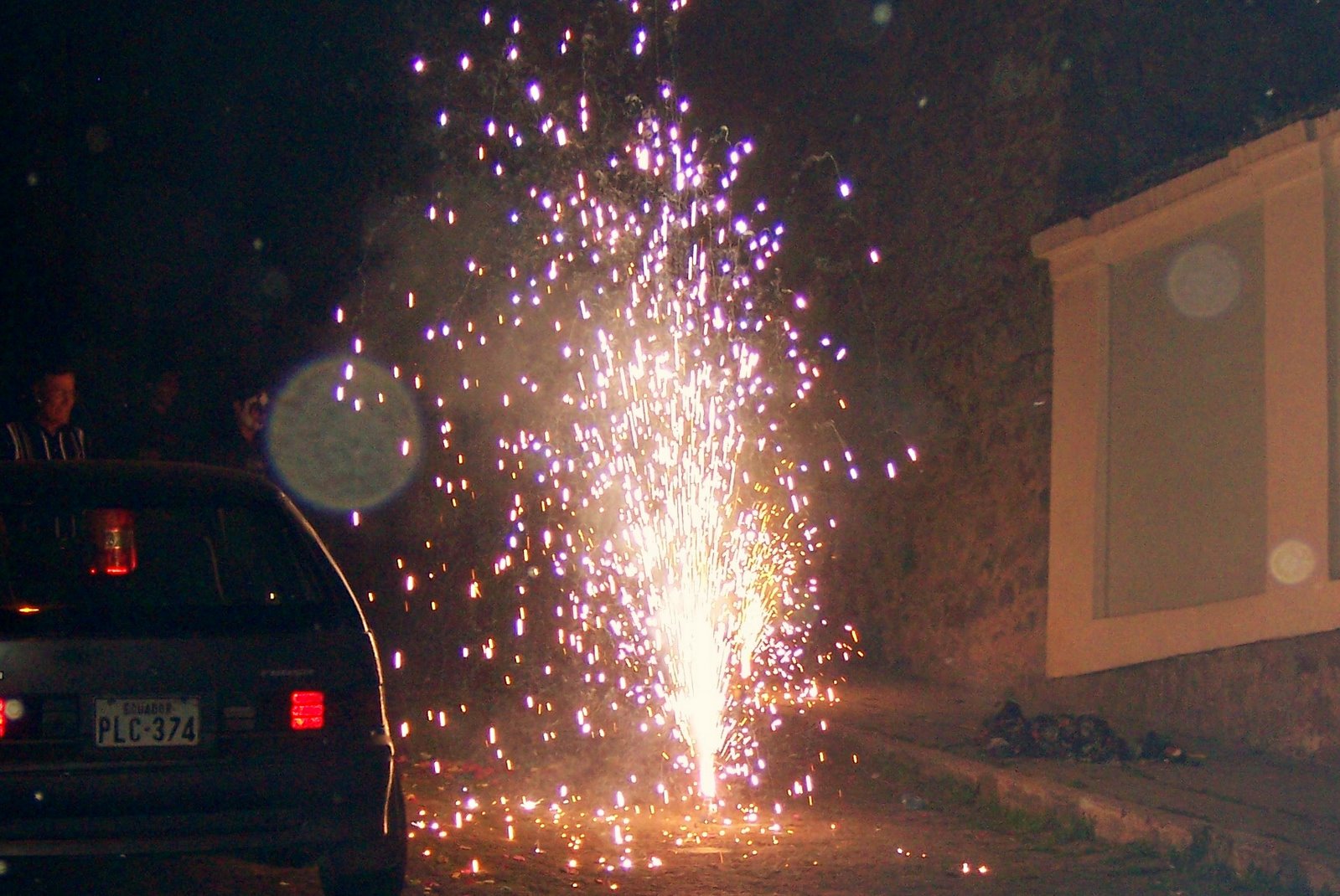 [fireworks+5.jpg]