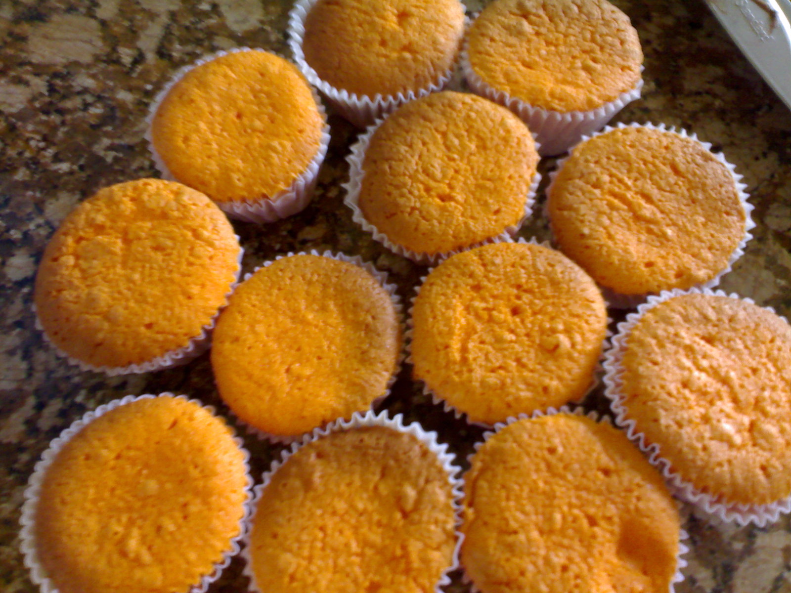 [orange+cupcake.jpg]