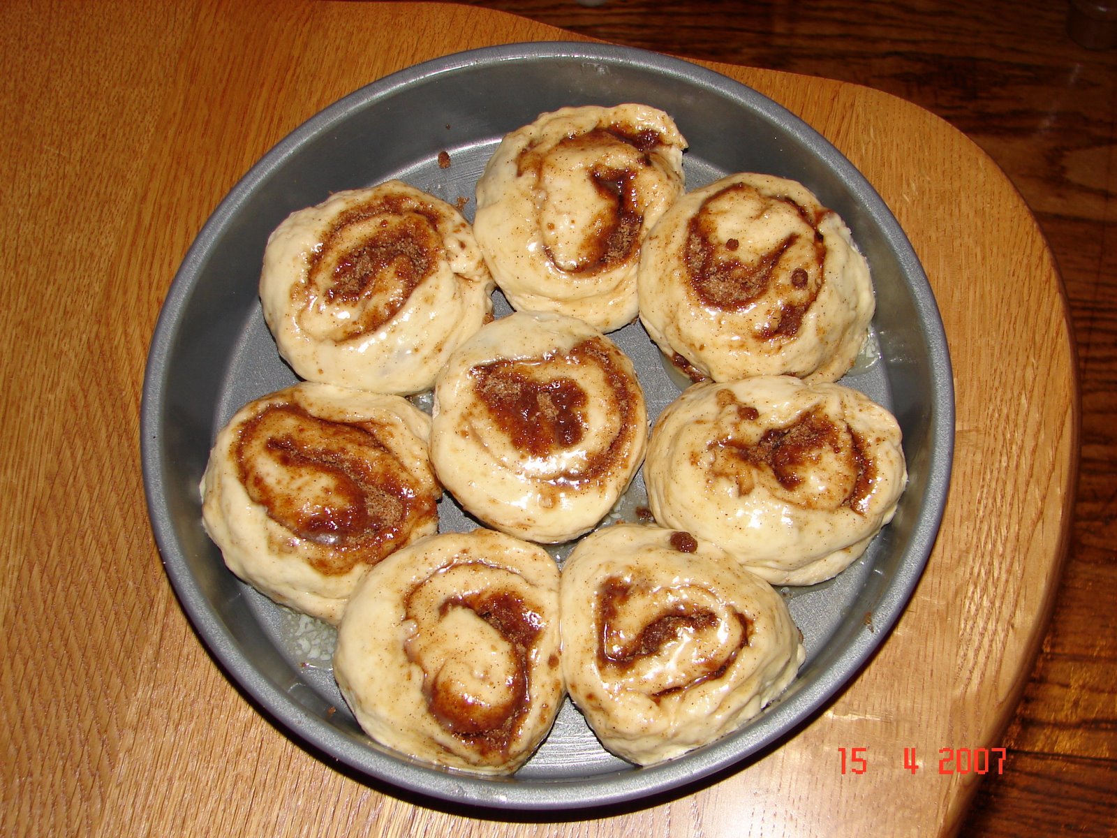 [Cinnamon+rolls+for+baking.JPG]