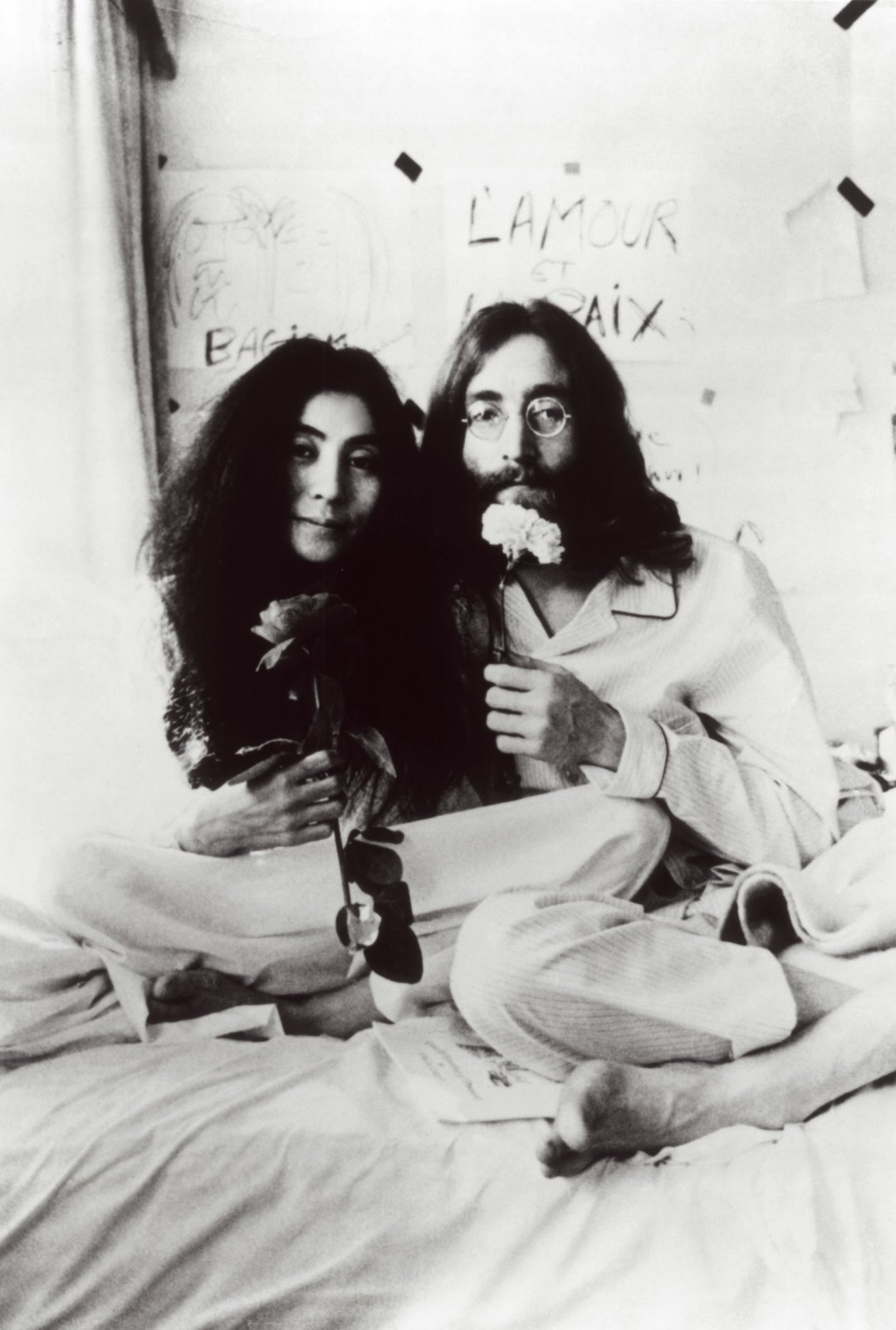 [John_and_Yoko_1.jpg]