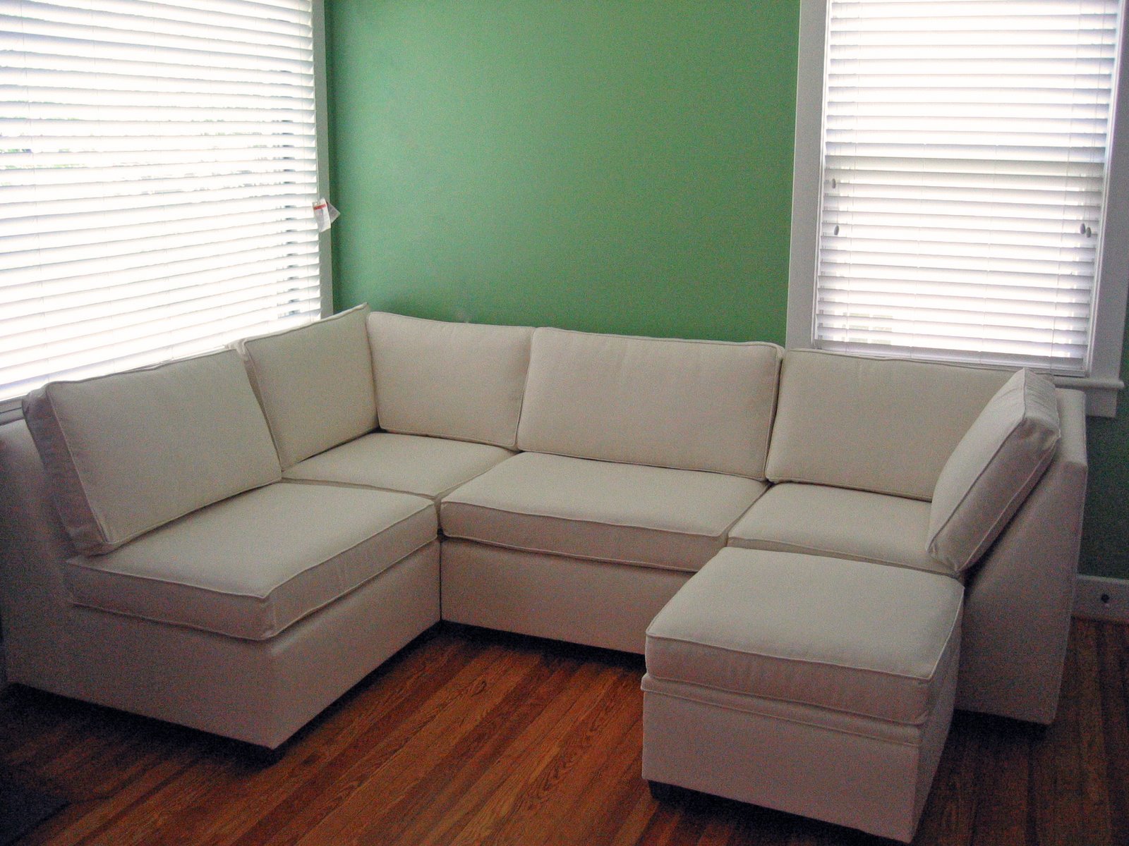 [new+sofa.jpg]