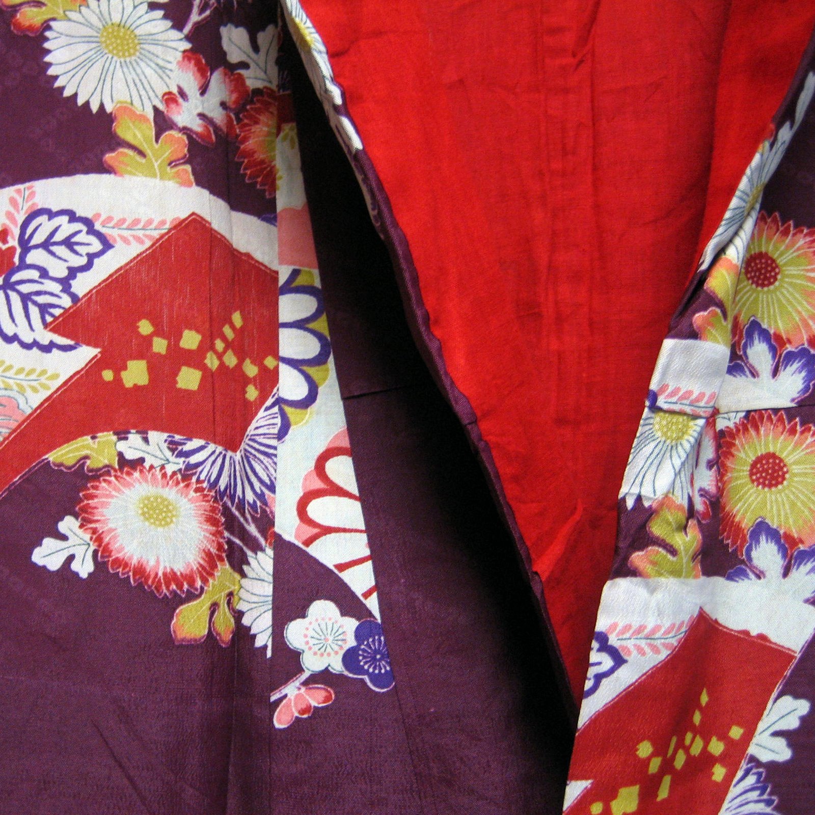 [kimono_detail_lining.jpg]