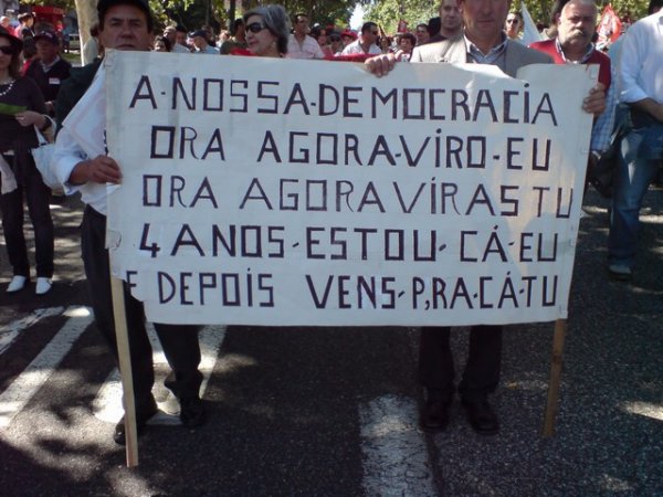 [democracia+portuguesa.JPG]