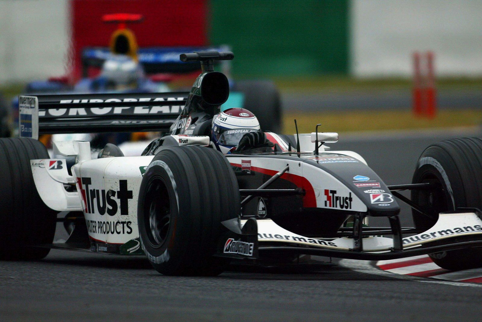 [Minardi+Jos+Verstappen+F1+2002+6.jpg]